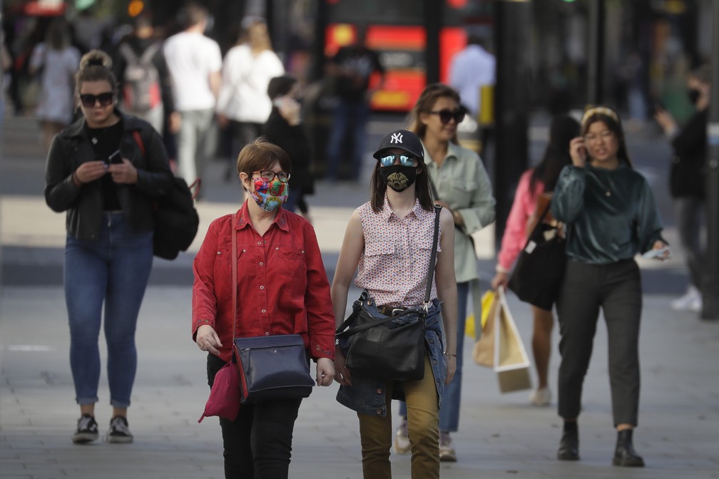 Reino Unido anuncia fase de 'Alto Risco' em Londres e amplia restrições contra a pandemia de Covid-19